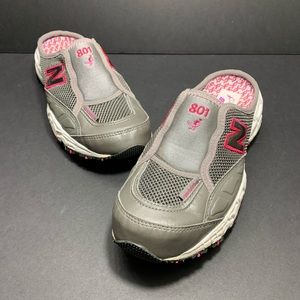 New Balance Women’s 801 Slip-on Susan G Komen FTC